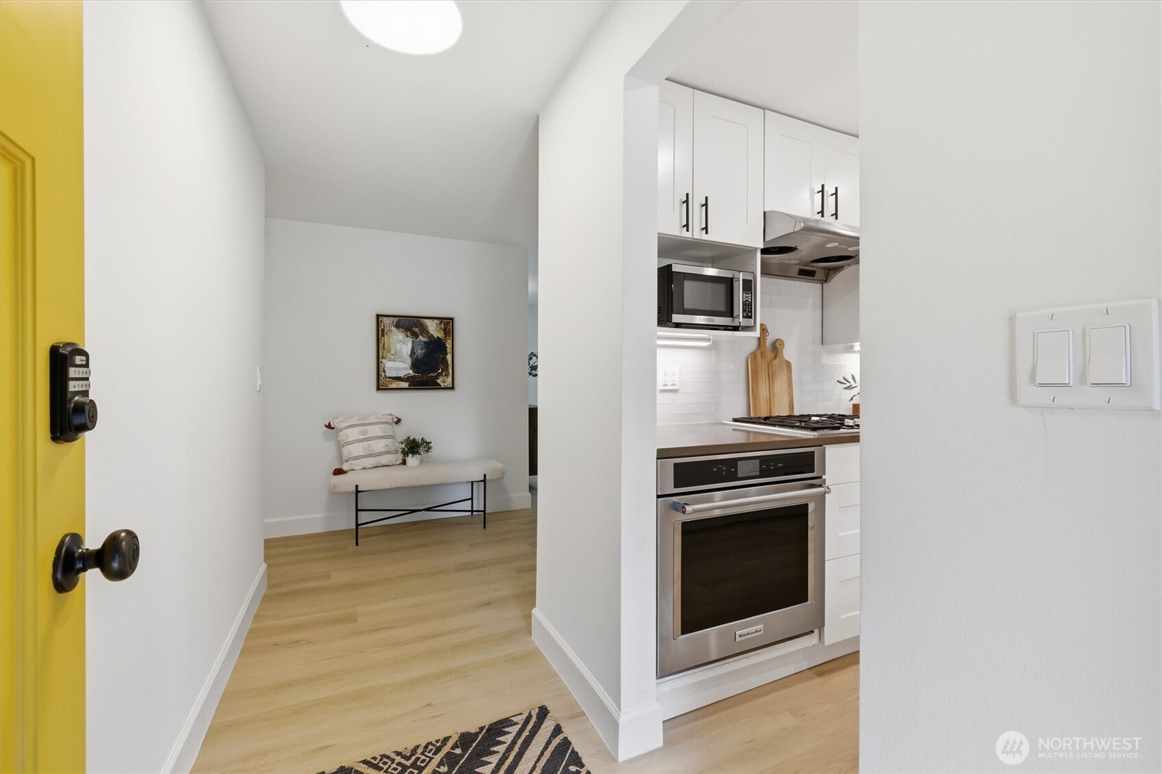 16111 NE 100th Street , Redmond, WA 98052