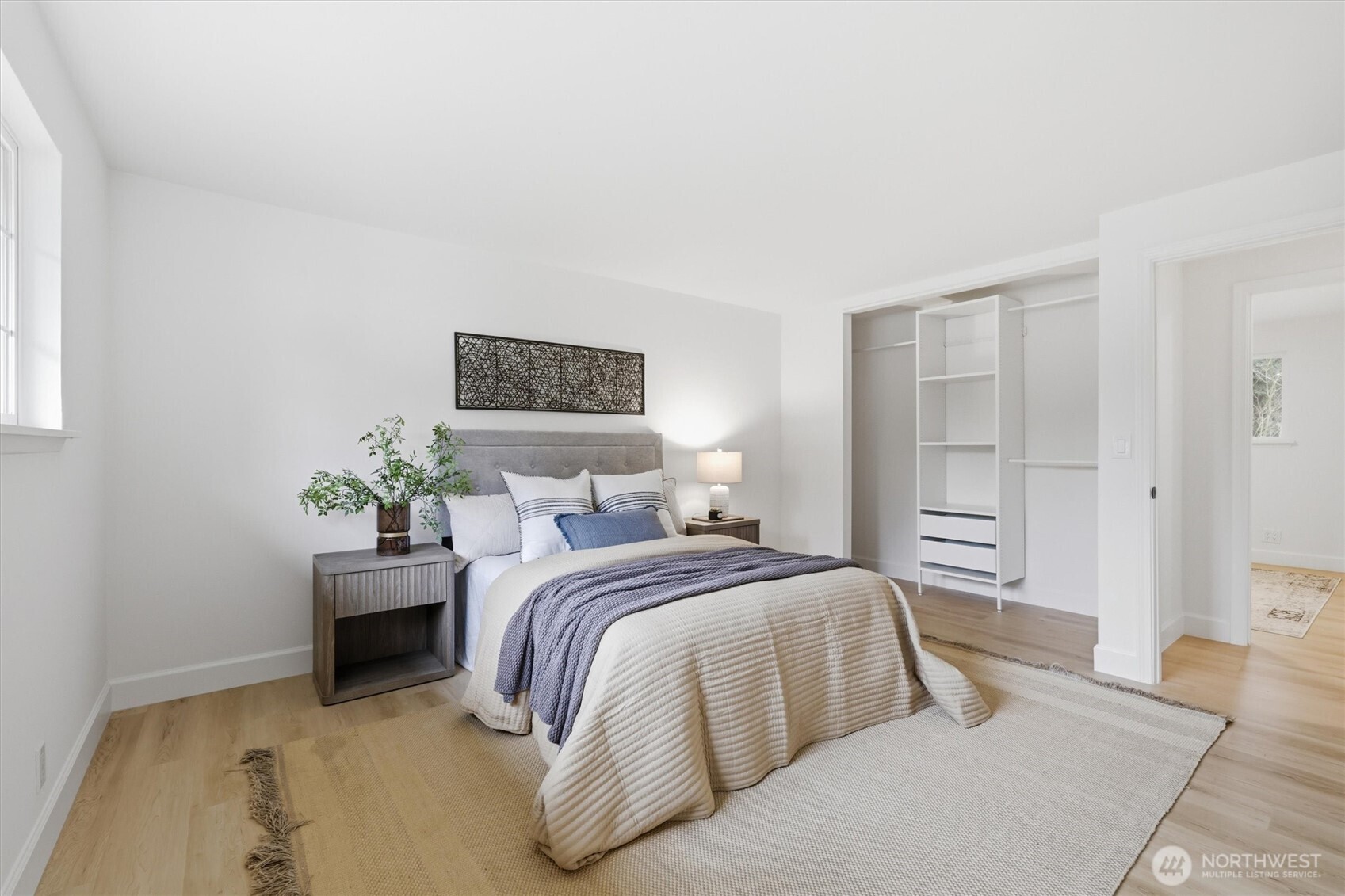 16111 NE 100th Street , Redmond, WA 98052