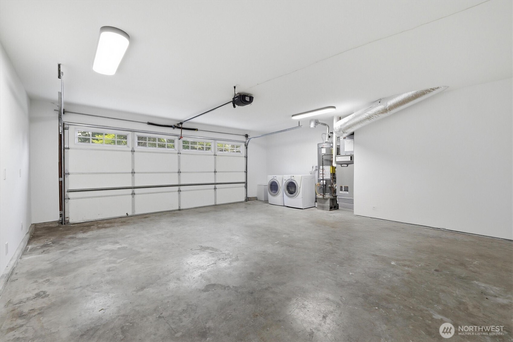 16111 NE 100th Street , Redmond, WA 98052