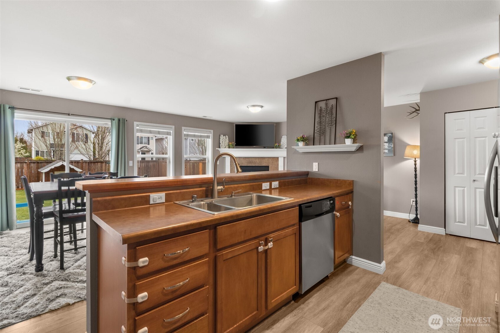 10026 Terra Court SE, Yelm, WA 98597