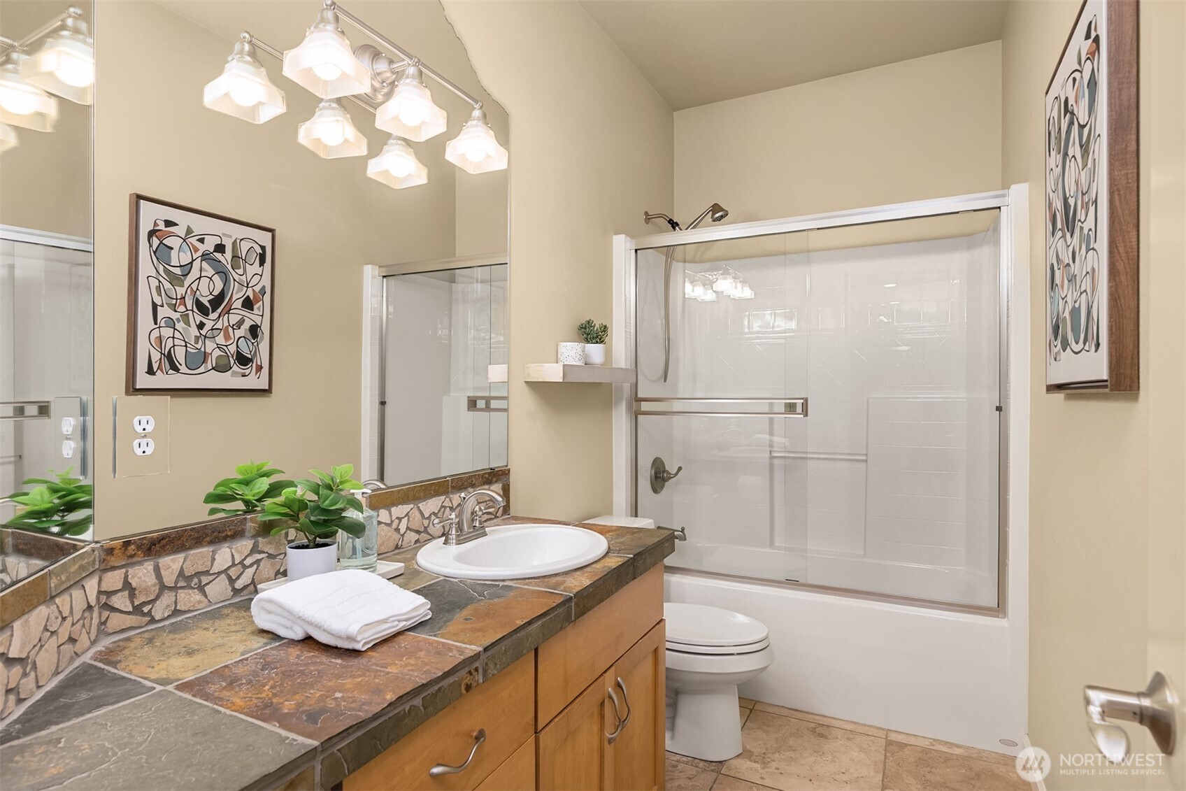 6038 Osprey Circle , Bremerton, WA 98312