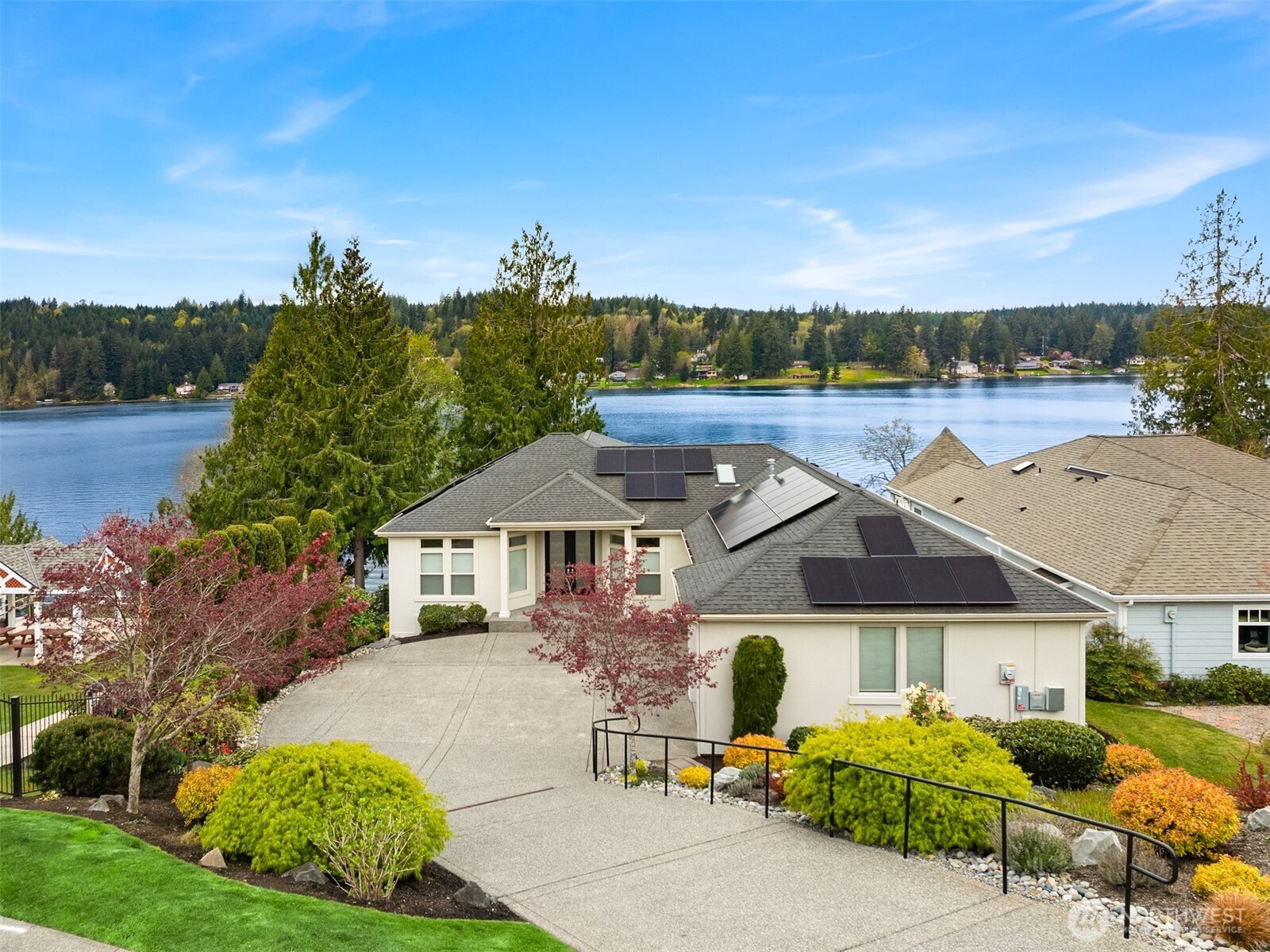 6038 Osprey Circle , Bremerton, WA 98312
