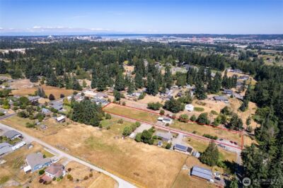 4003 50th Street Ct E, Tacoma, WA 98443 - Photo 2