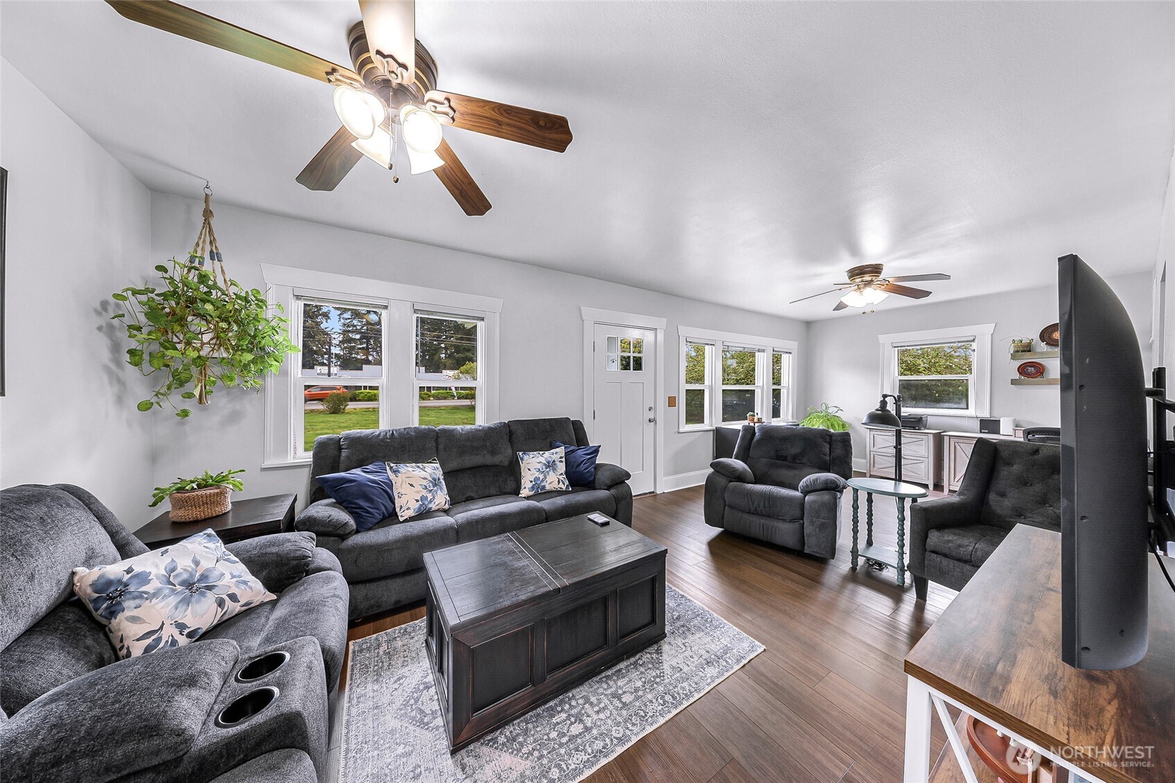 6981 Hannegan Road , Lynden, WA 98264
