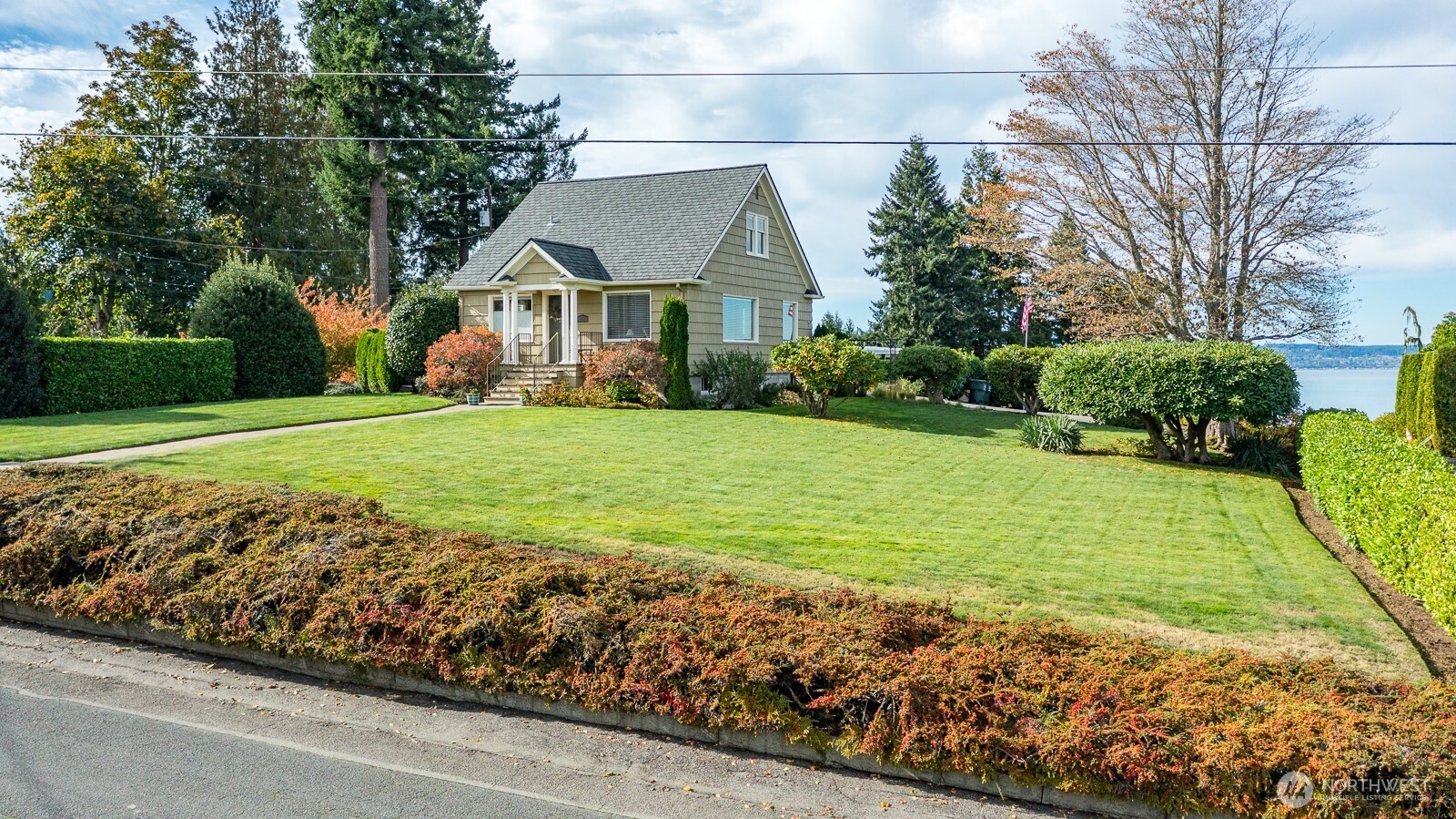 4436 Seahurst , Everett, WA 98203