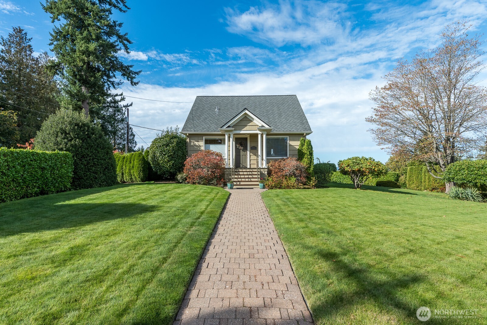 4436 Seahurst , Everett, WA 98203