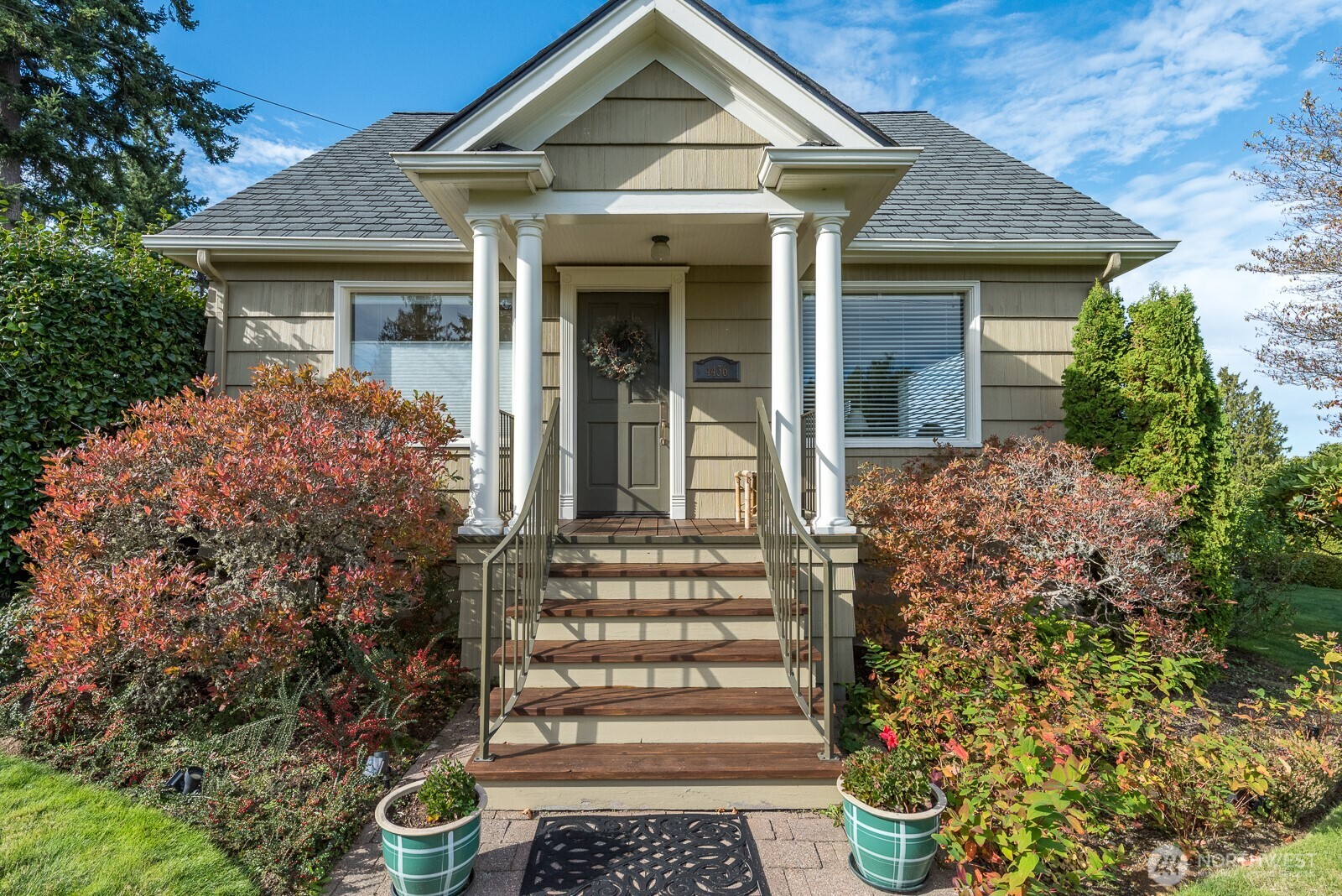 4436 Seahurst , Everett, WA 98203