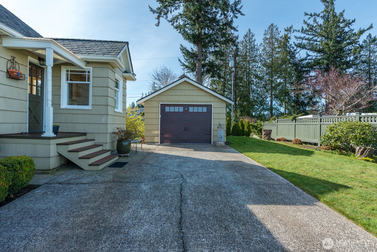 4436 Seahurst , Everett, WA 98203