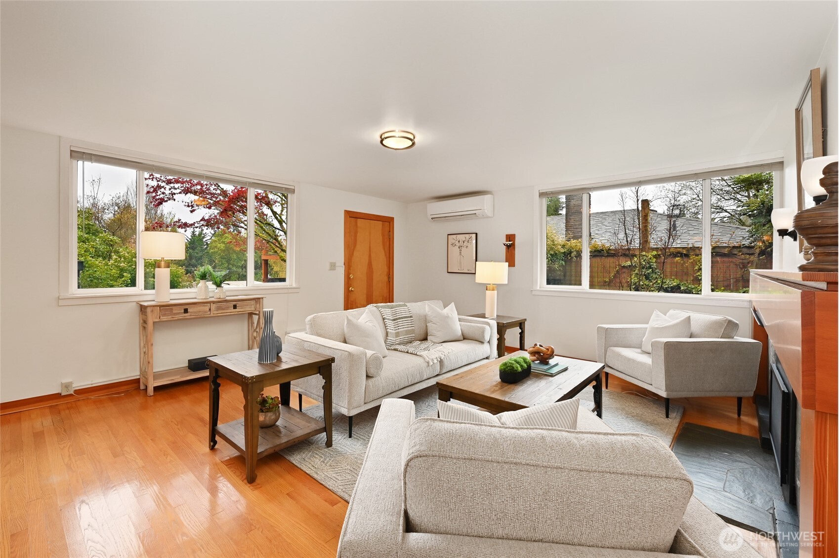 2326 NE 91st Street , Seattle, WA 98115