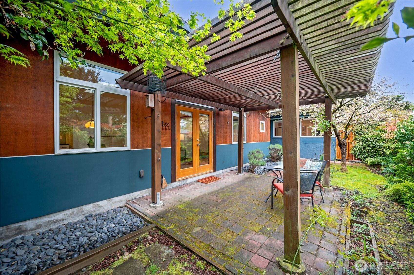 2326 NE 91st Street , Seattle, WA 98115