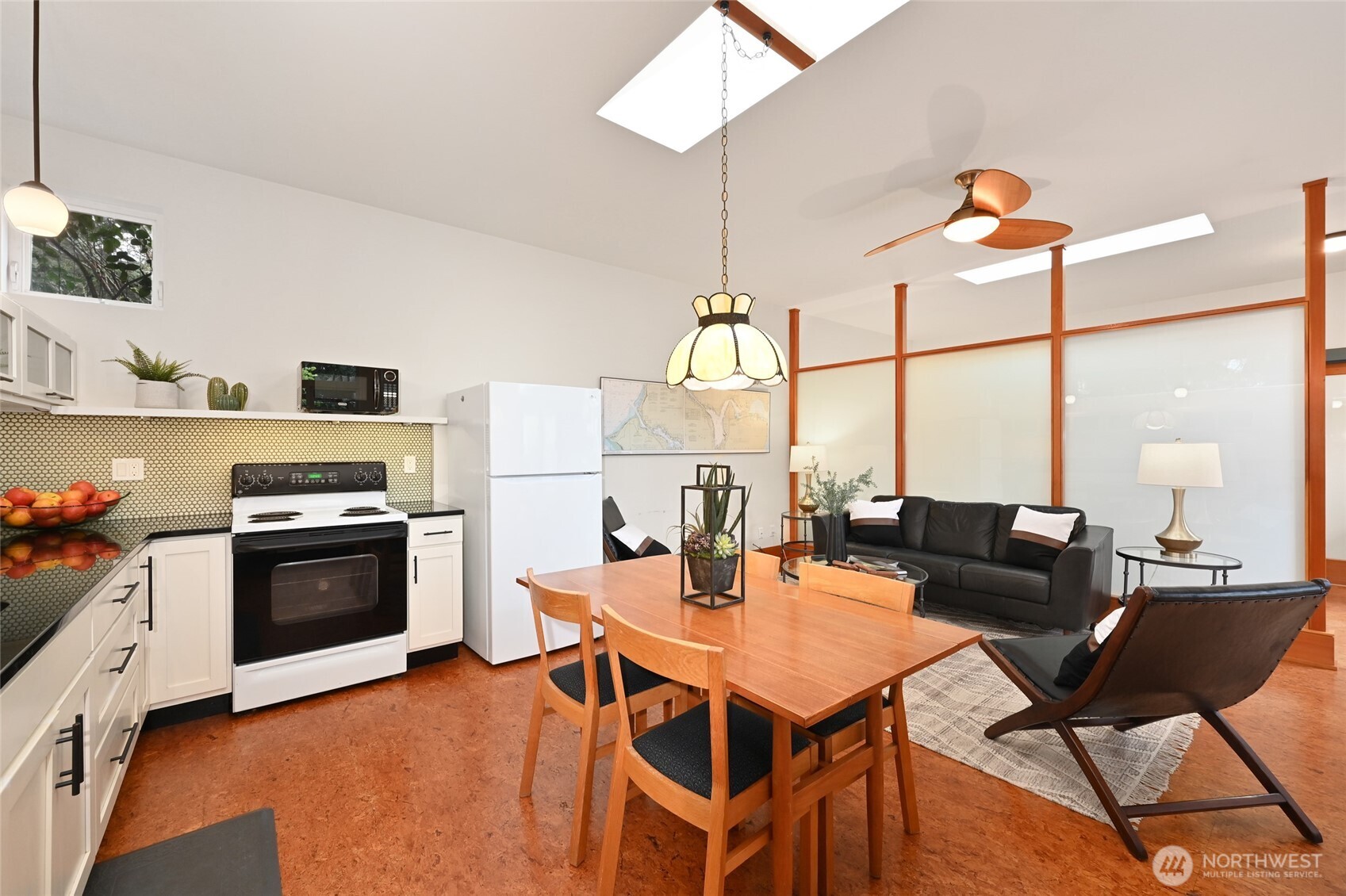 2326 NE 91st Street , Seattle, WA 98115