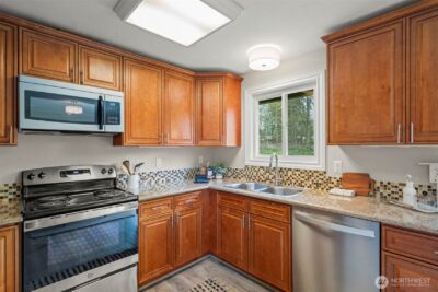 16642 184th Avenue SE, Renton, WA 98058 - Photo 16