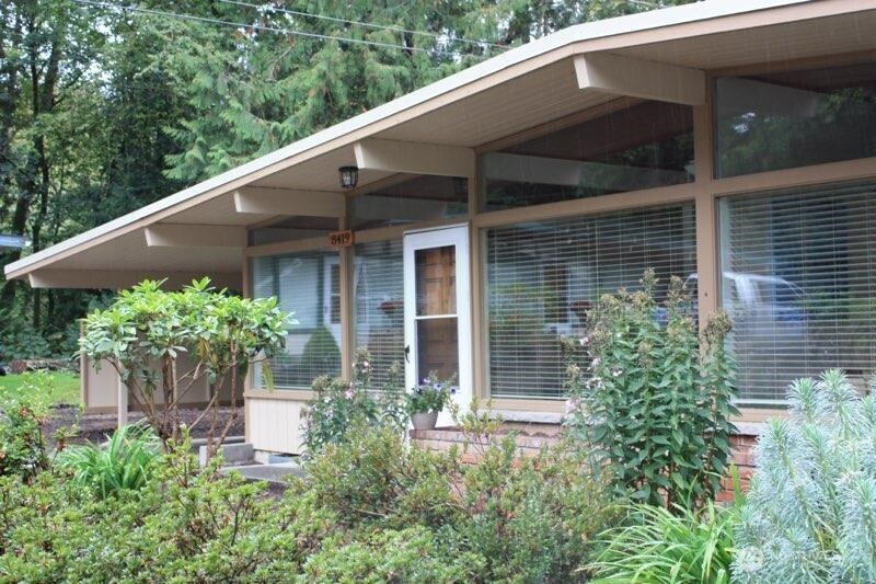 8417 Gold Way , Everett, WA 98208-3422