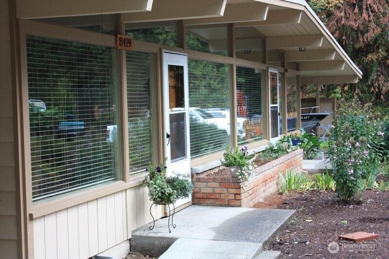 8417 Gold Way , Everett, WA 98208-3422
