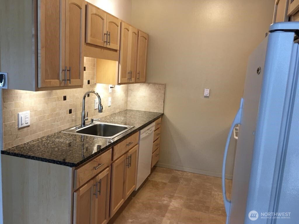 8417 Gold Way , Everett, WA 98208-3422