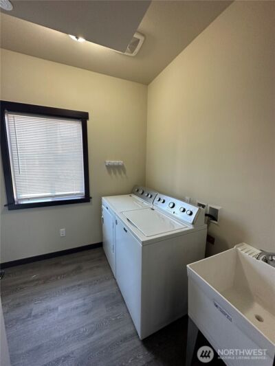 3323 Hoyt Avenue #D, Everett, WA 98201 - Photo 4