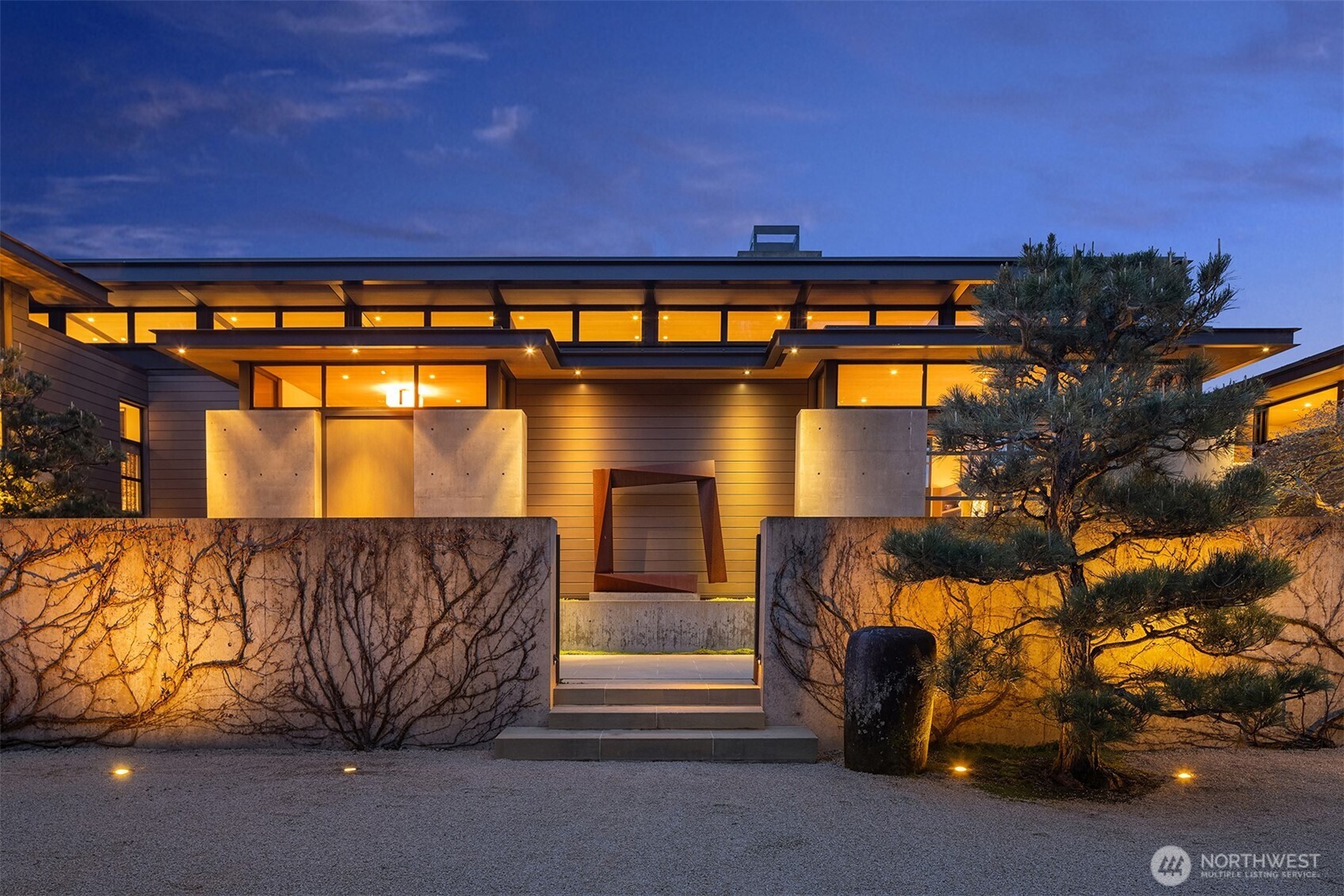 508 McGilvra Boulevard E, Seattle, WA 98112