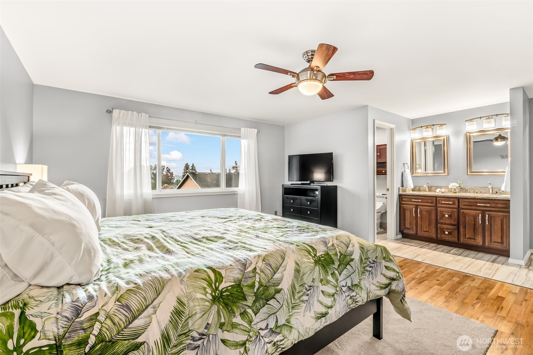 11907 NE 133rd Place , Kirkland, WA 98034