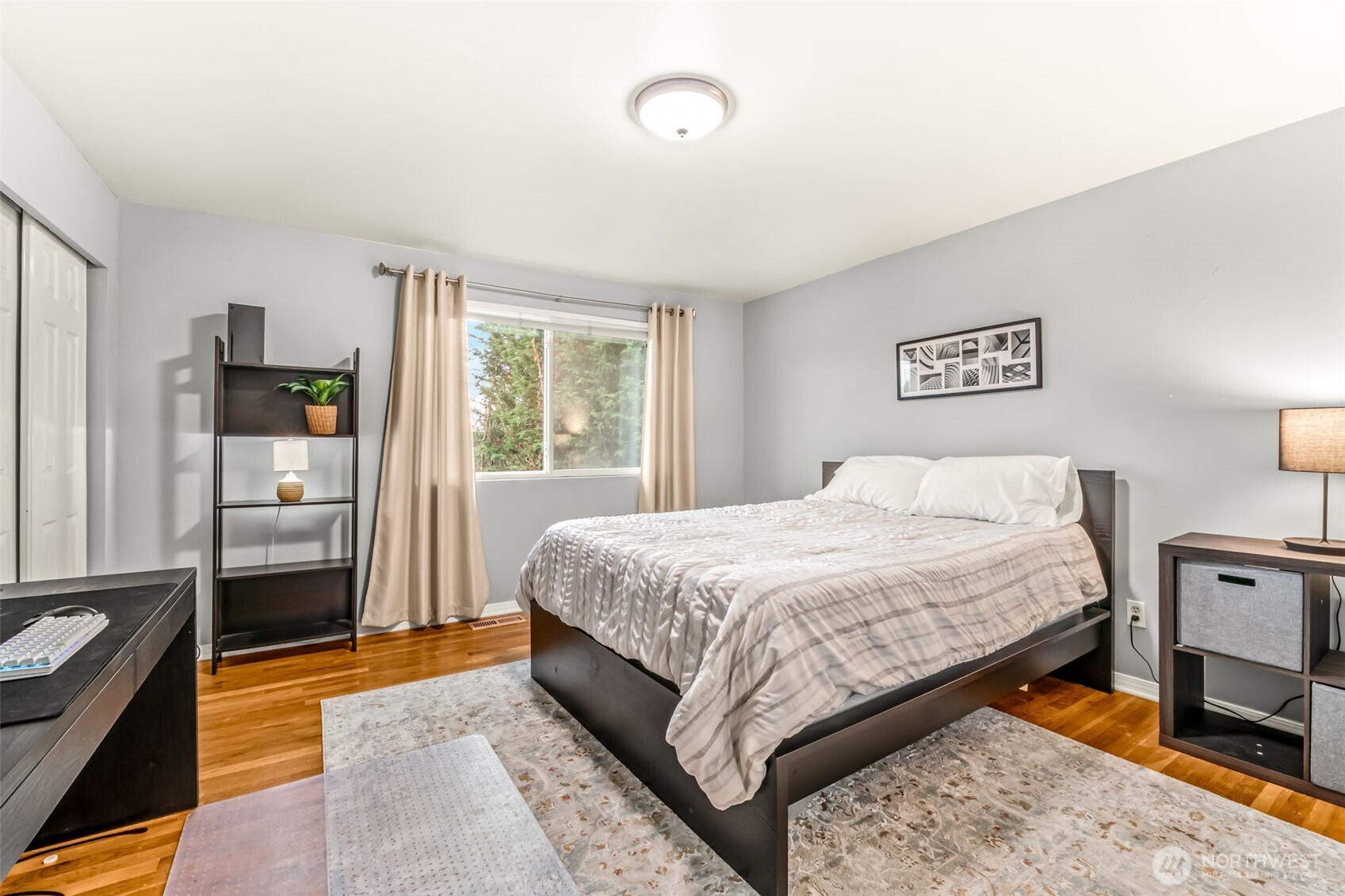 11907 NE 133rd Place , Kirkland, WA 98034