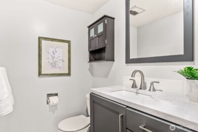 11907 NE 133rd Place , Kirkland, WA 98034 - Photo 10
