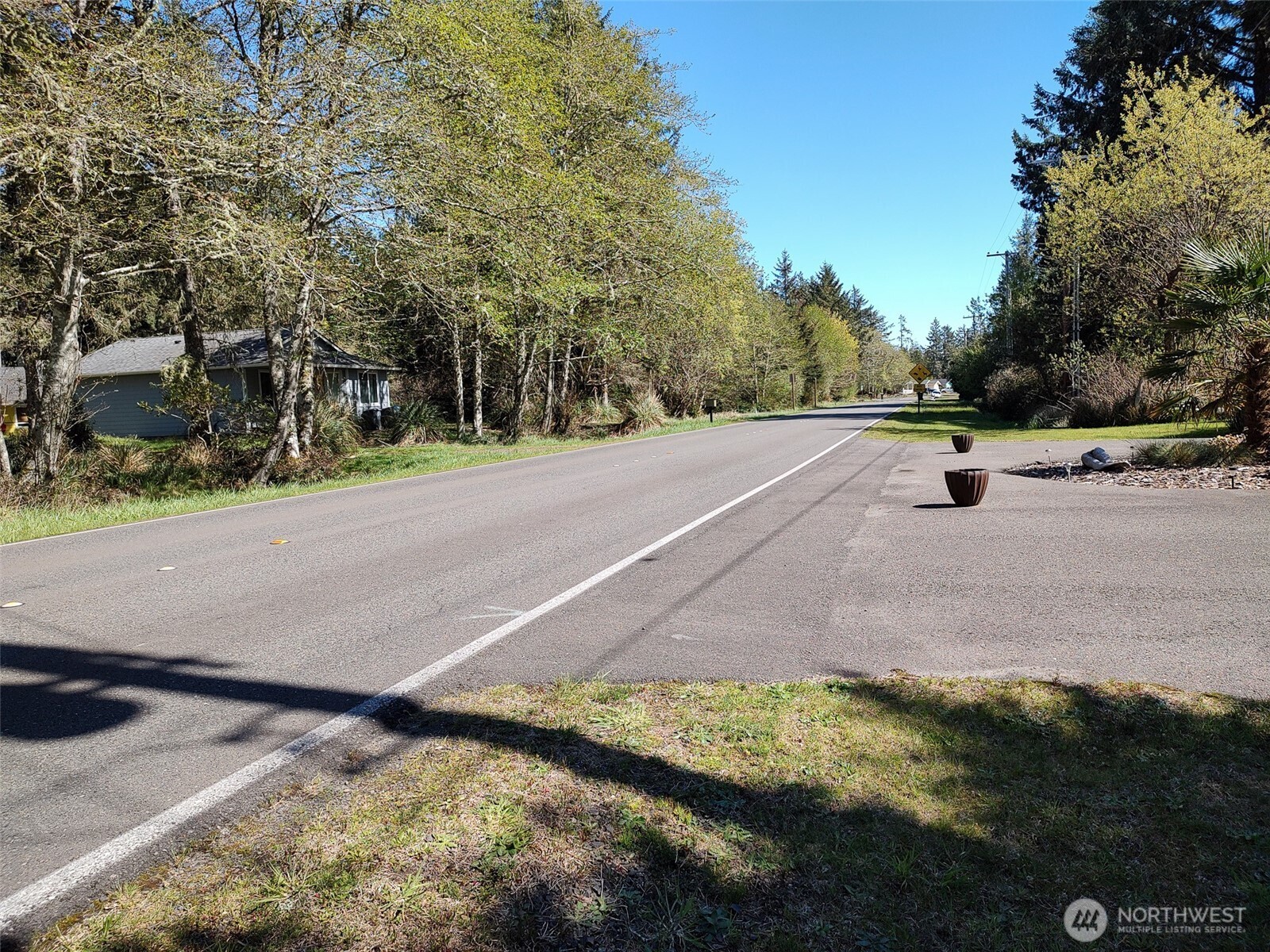 374 Mt Olympus Avenue SE, Ocean Shores, WA 98569