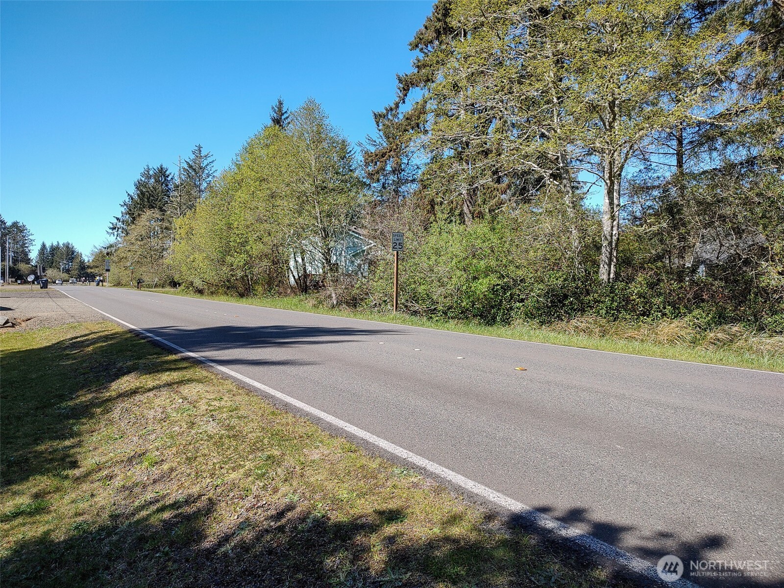 374 Mt Olympus Avenue SE, Ocean Shores, WA 98569