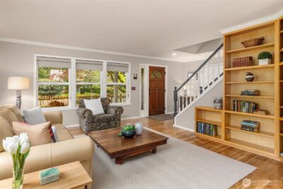 8450 Jennie Avenue NE, Bainbridge Island, WA 98110 - Photo 11