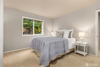 8450 Jennie Avenue NE, Bainbridge Island, WA 98110 - Photo 28