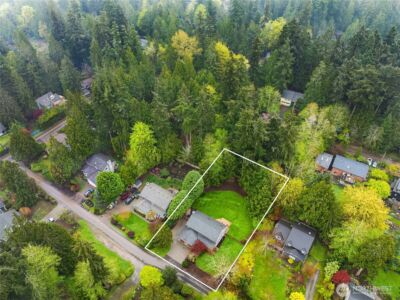 8450 Jennie Avenue NE, Bainbridge Island, WA 98110 - Photo 38