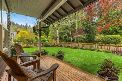 8450 Jennie Avenue NE, Bainbridge Island, WA 98110 - Photo 7