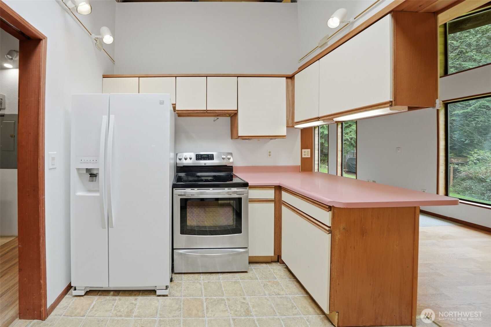102 Byron Road , Friday Harbor, WA 98250-6963