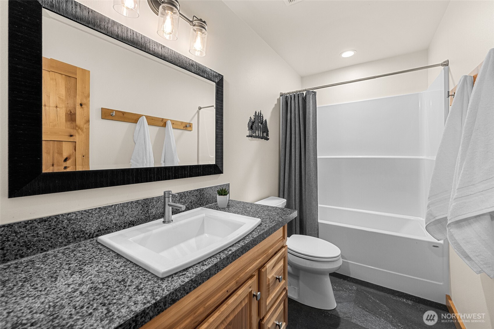 2474 Tamarack Crest , Leavenworth, WA 98826