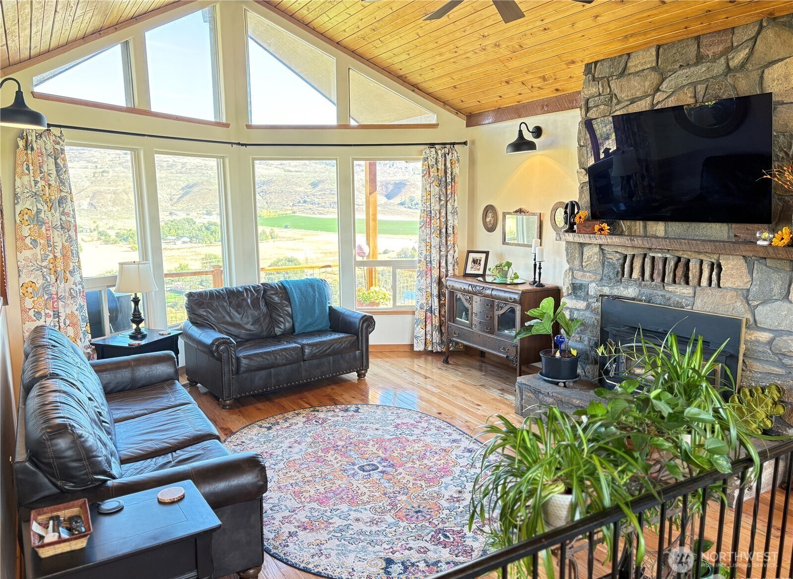 8 Mundinger Lane , Omak, WA 98841