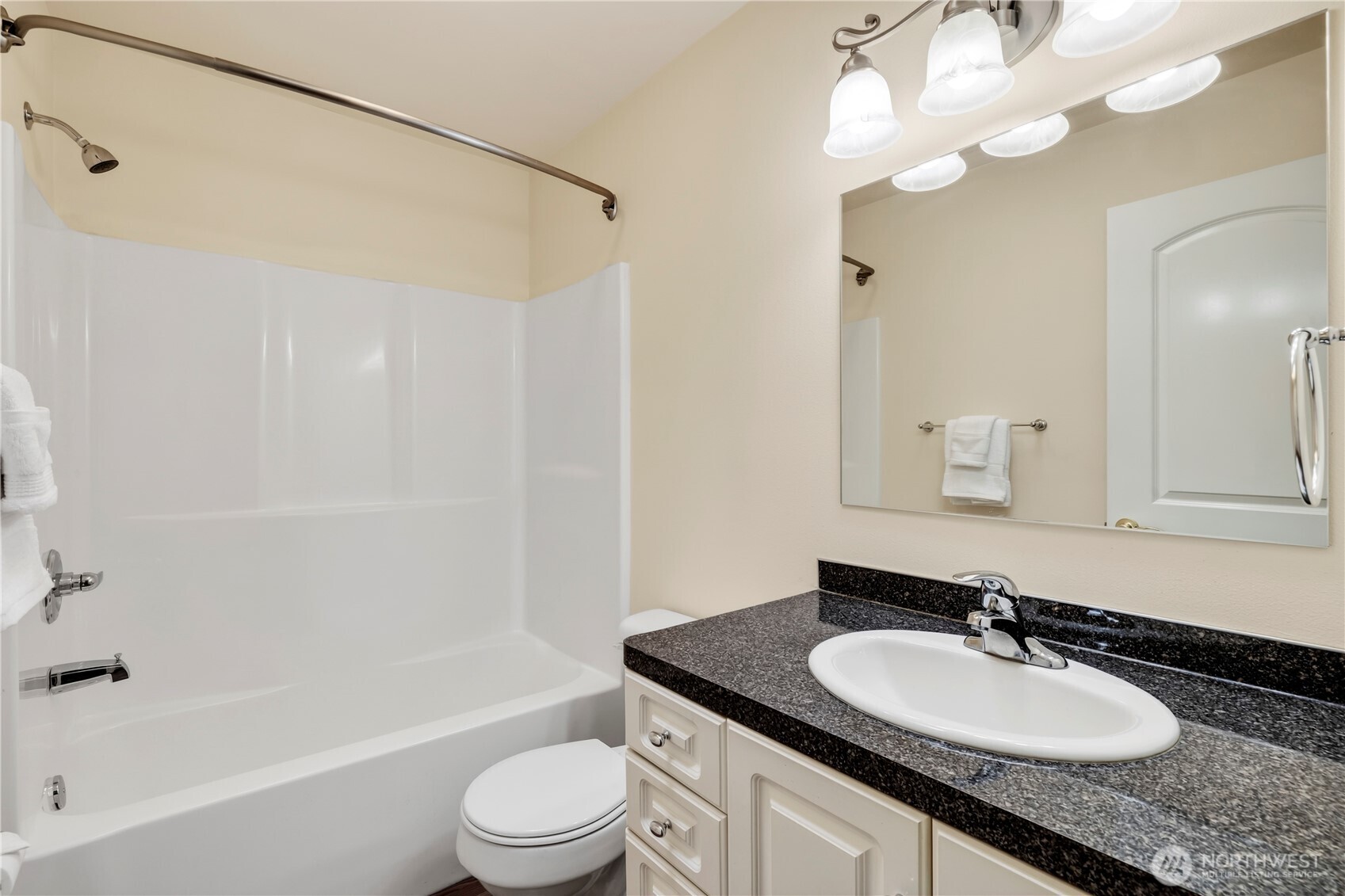 23 113th Street SE, Everett, WA 98208