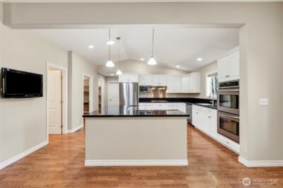 23 113th Street SE, Everett, WA 98208 - Photo 9
