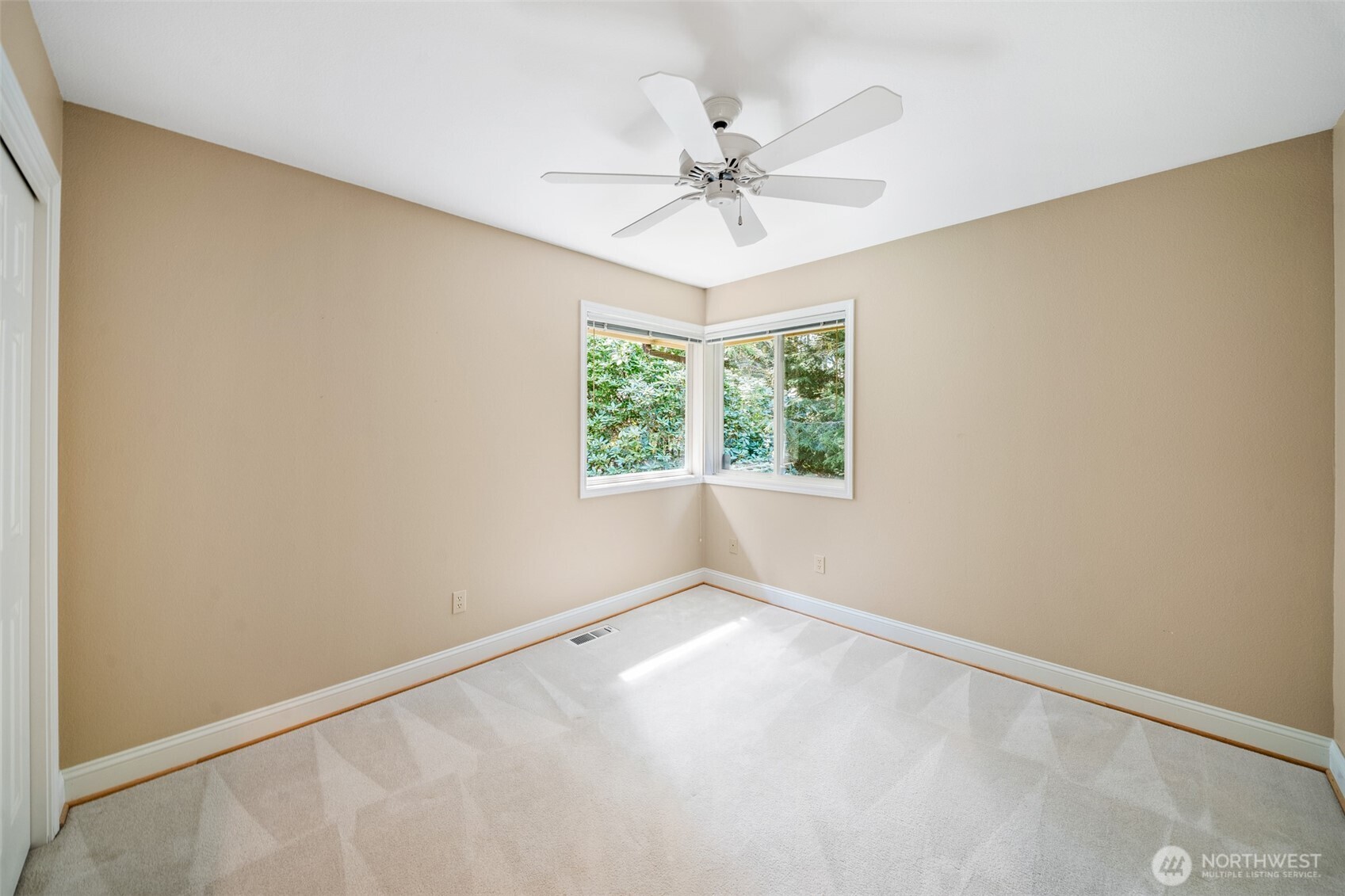 5608 Ridge High Court SW, Olympia, WA 98512
