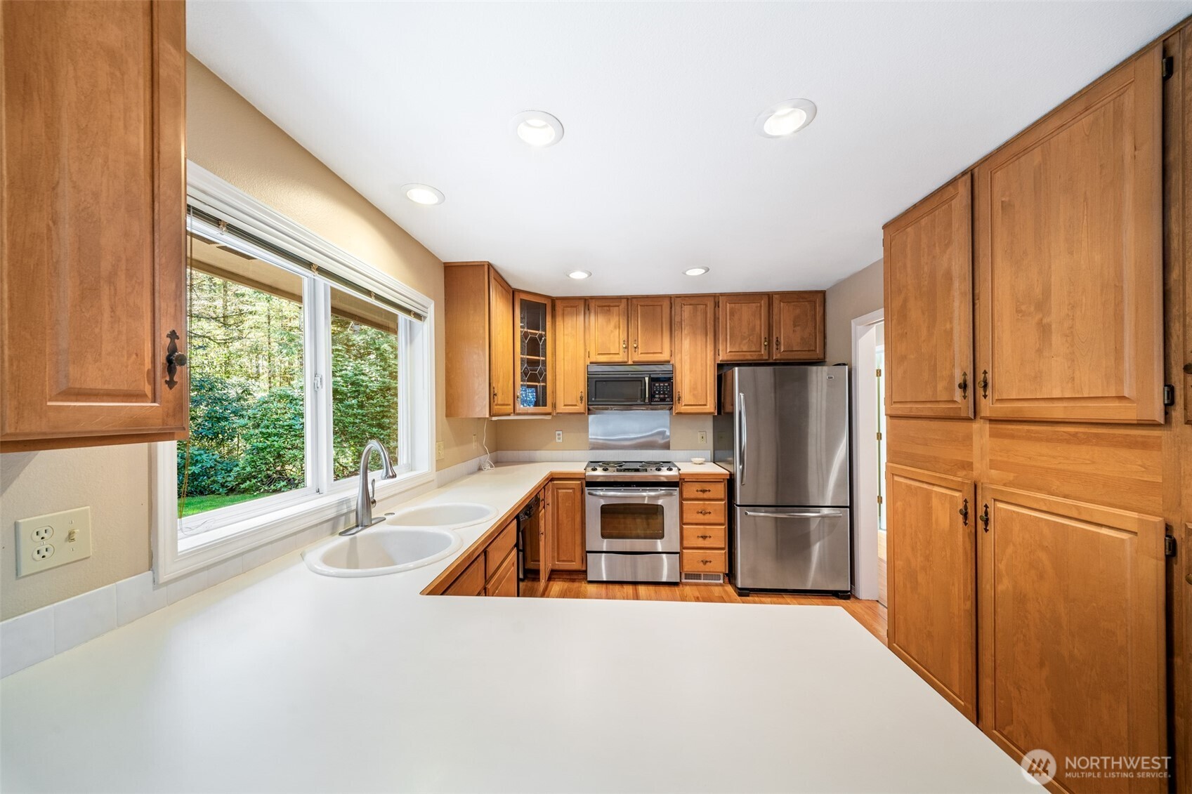 5608 Ridge High Court SW, Olympia, WA 98512