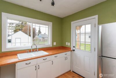 1117 E 4th Street , Port Angeles, WA 98362 - Photo 13