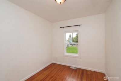 1117 E 4th Street , Port Angeles, WA 98362 - Photo 18