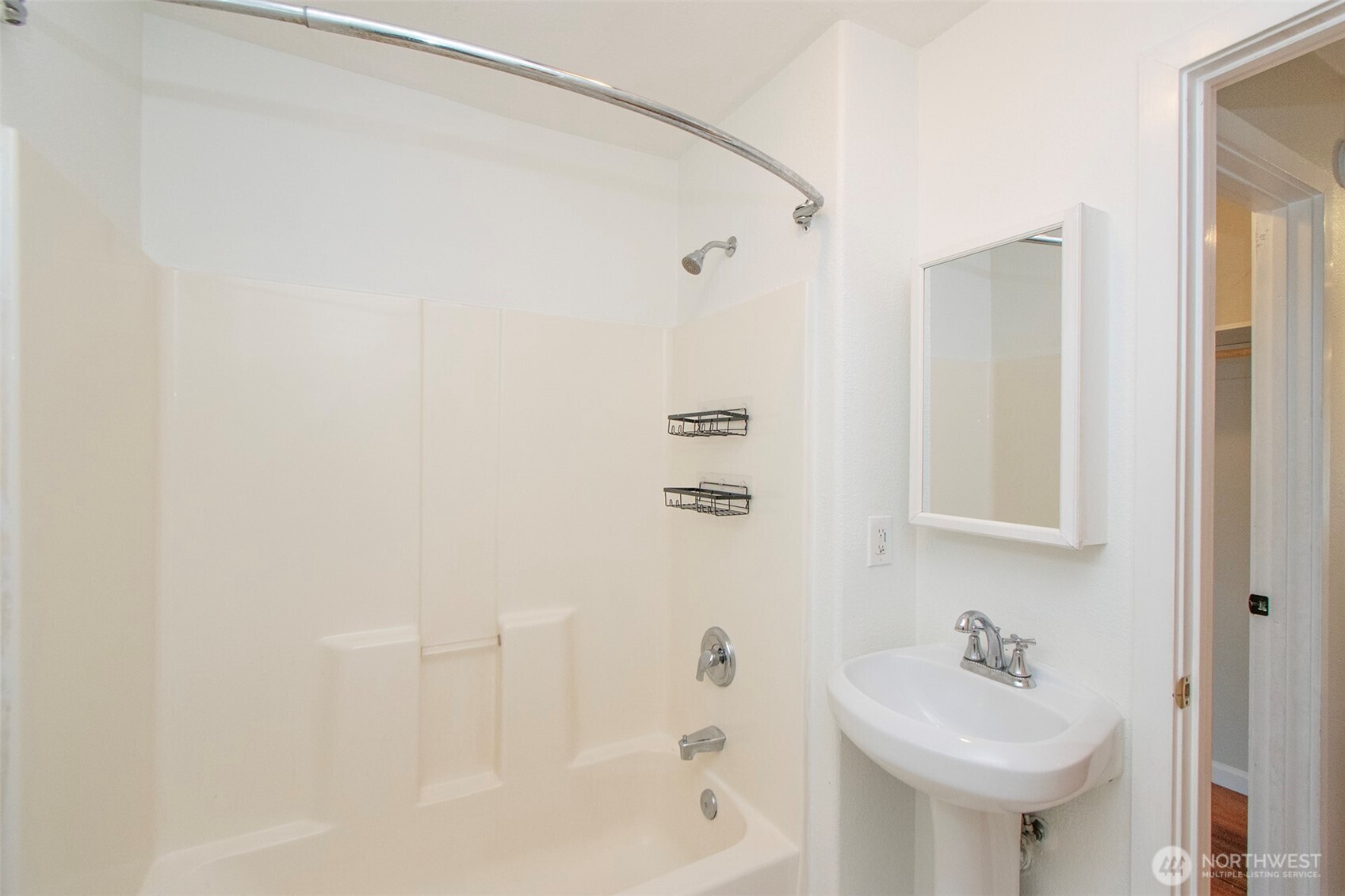 1117 E 4th Street , Port Angeles, WA 98362