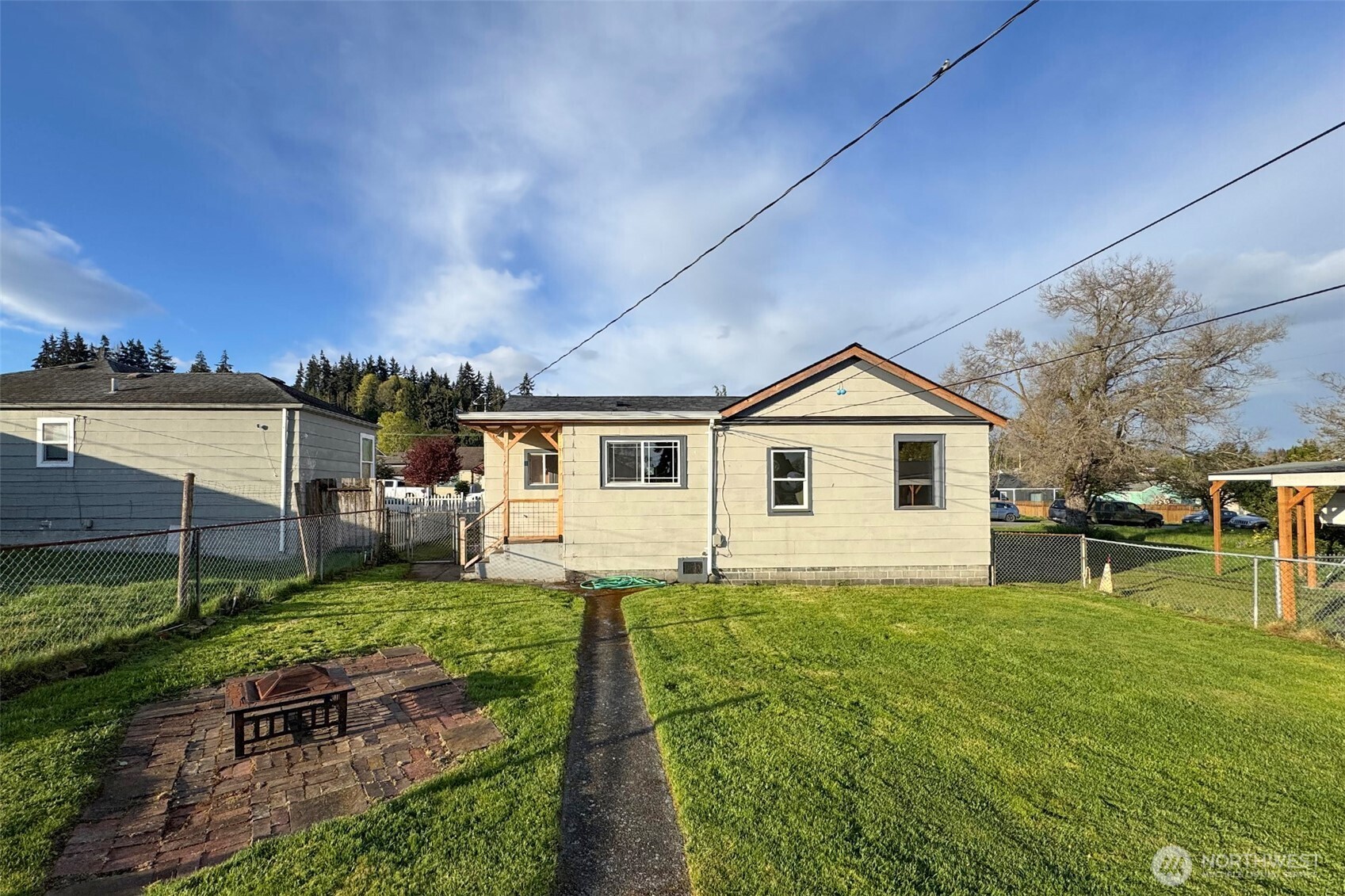 1117 E 4th Street , Port Angeles, WA 98362