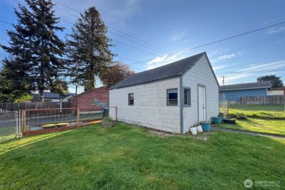 1117 E 4th Street , Port Angeles, WA 98362 - Photo 36