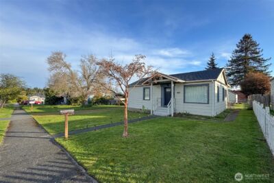 1117 E 4th Street , Port Angeles, WA 98362 - Photo 40