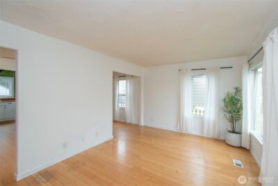 1117 E 4th Street , Port Angeles, WA 98362 - Photo 6