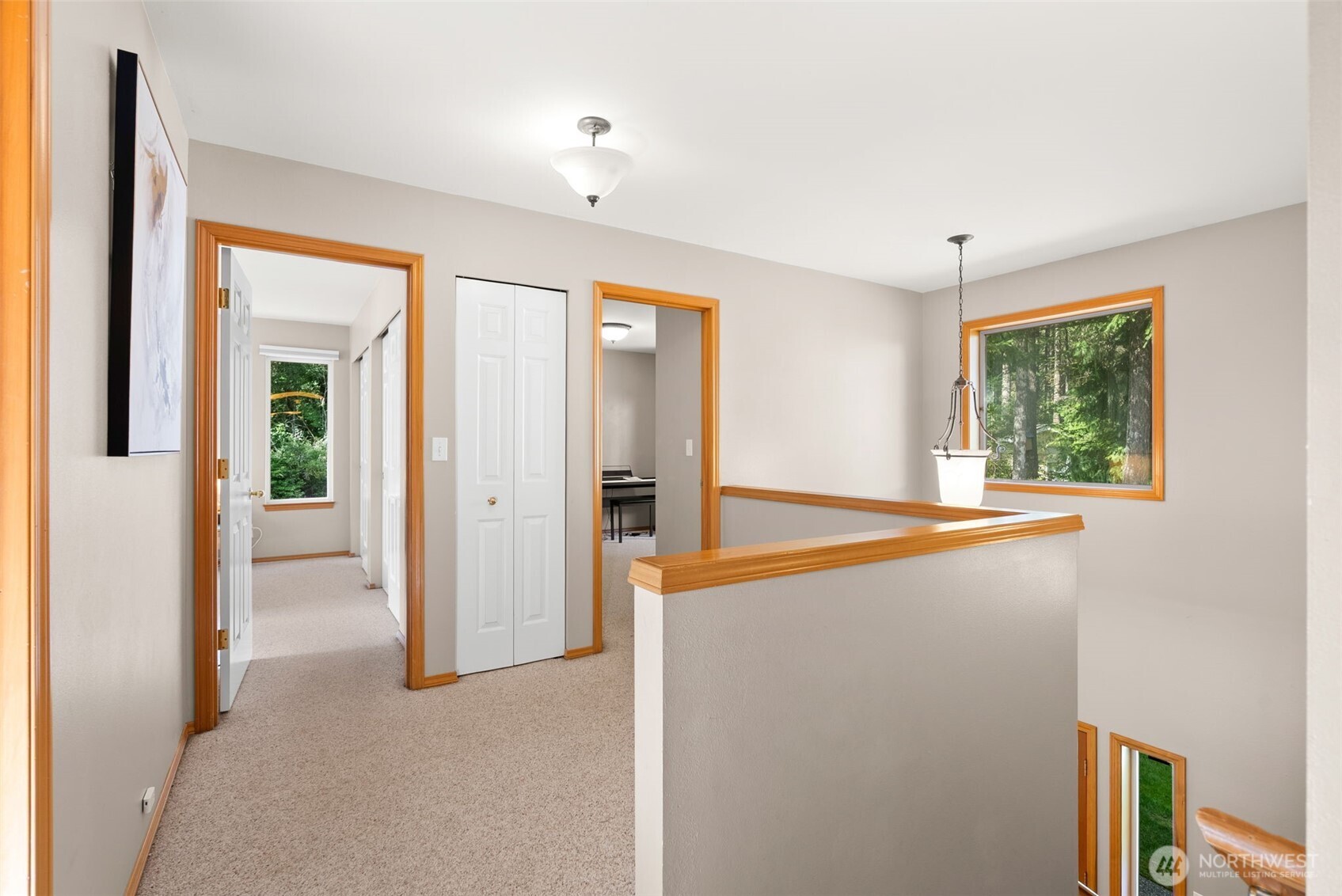 5623 NW Millglade Lane , Bremerton, WA 98312