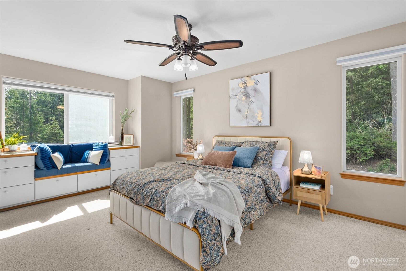 5623 NW Millglade Lane , Bremerton, WA 98312