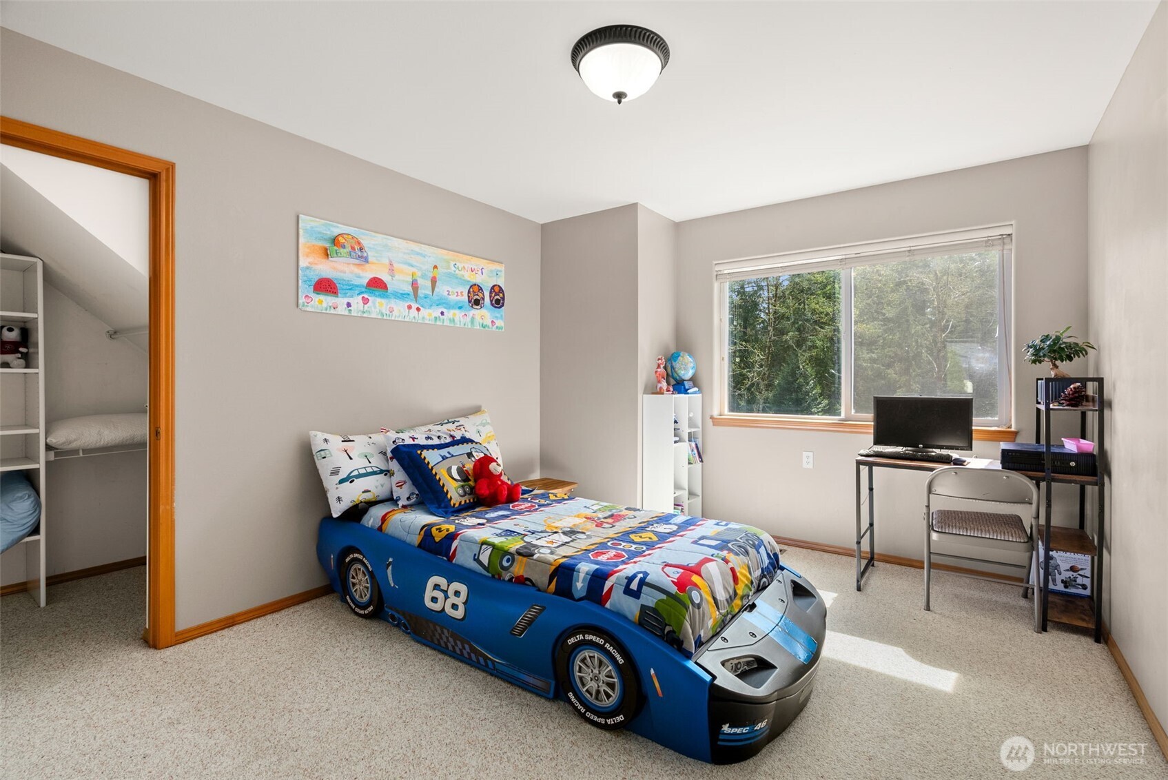 5623 NW Millglade Lane , Bremerton, WA 98312