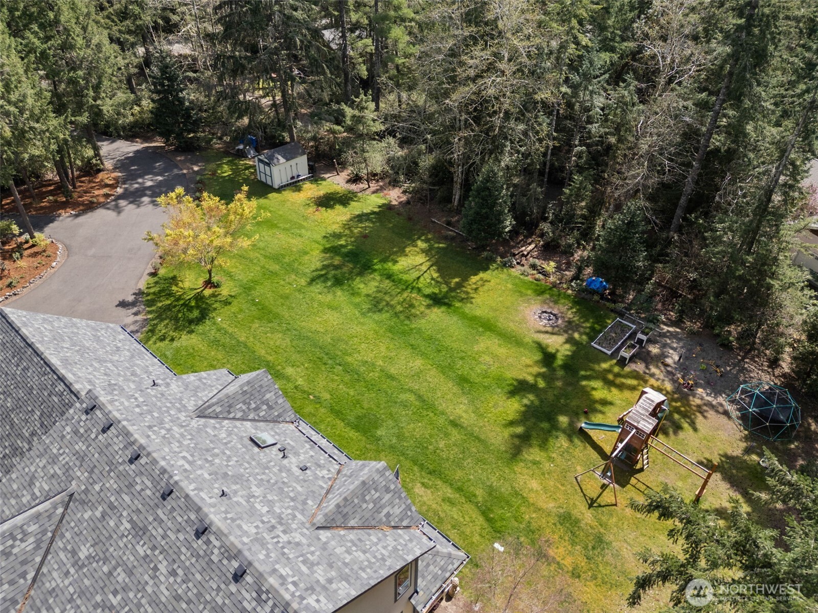 5623 NW Millglade Lane , Bremerton, WA 98312