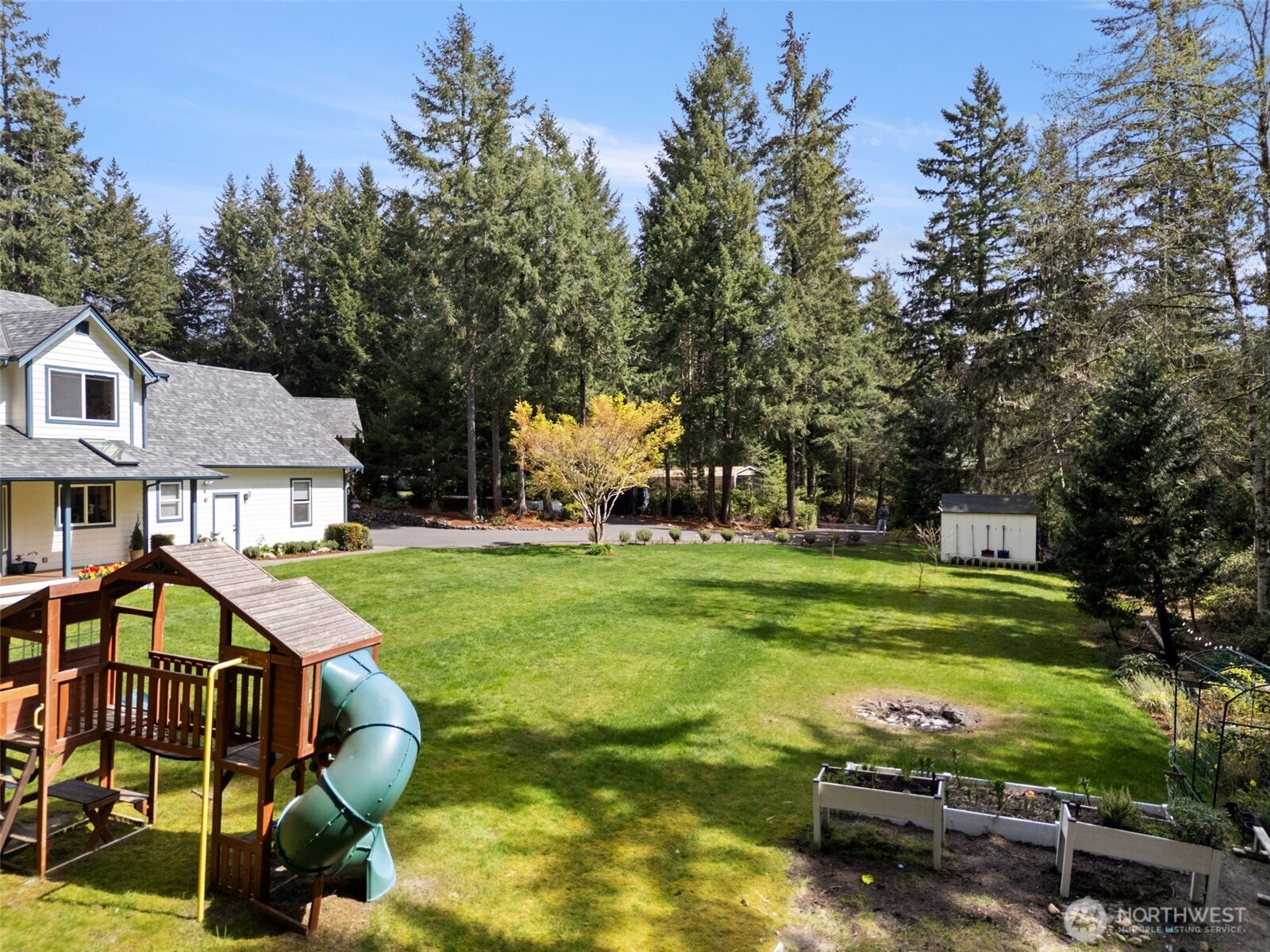 5623 NW Millglade Lane , Bremerton, WA 98312
