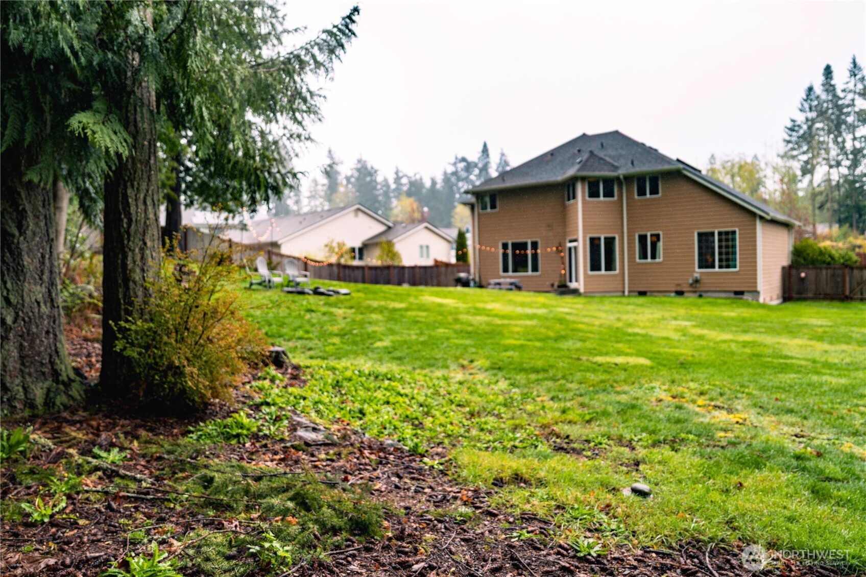 27661 Mcintosh Loop NE, Kingston, WA 98346